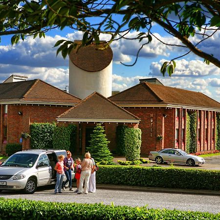 Damon'S Hotel Lincoln Exterior foto