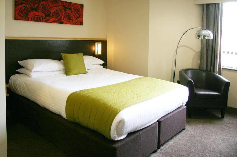 Damon'S Hotel Lincoln Exterior foto